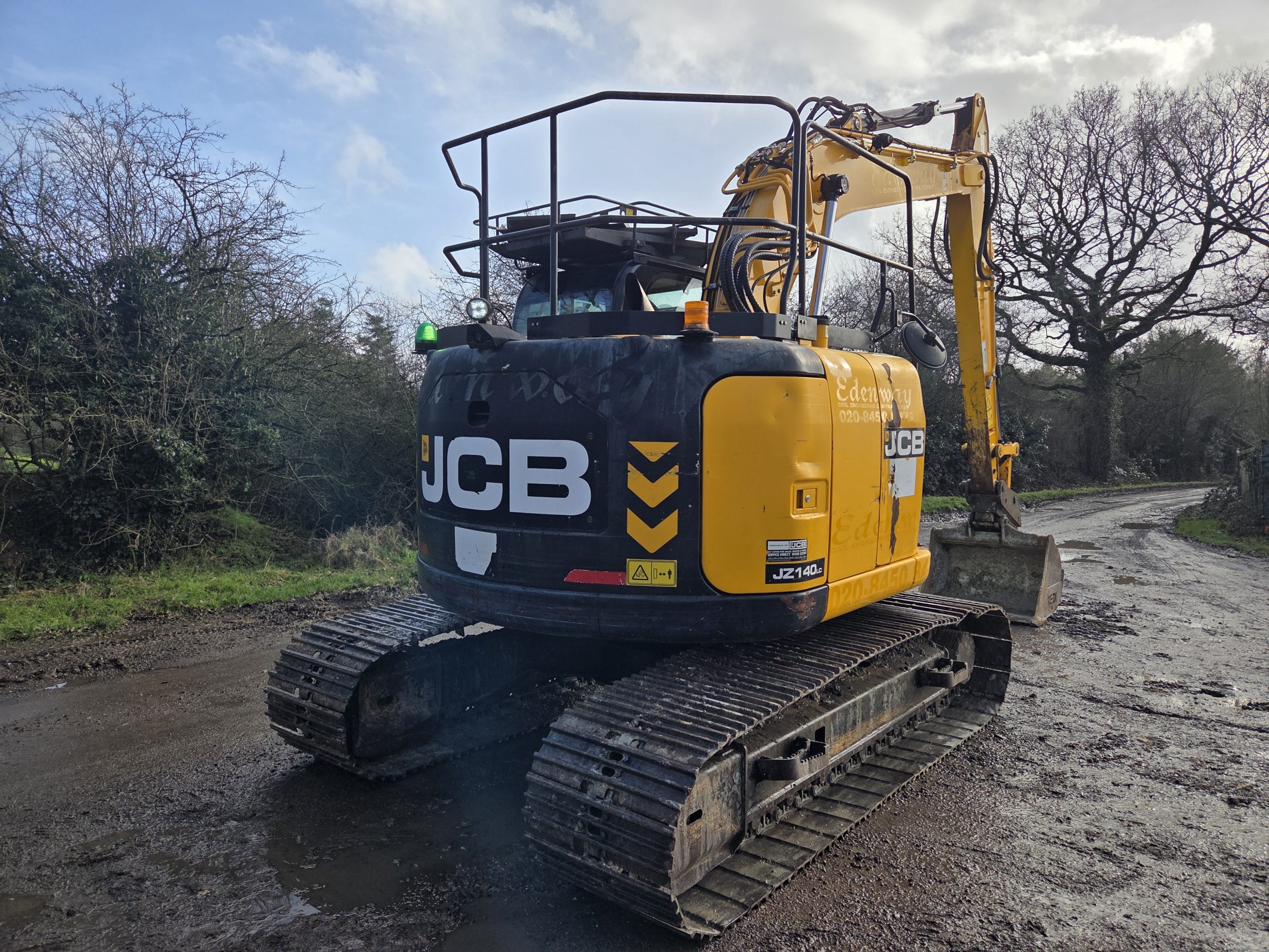 JCB JZ140 - Image 7
