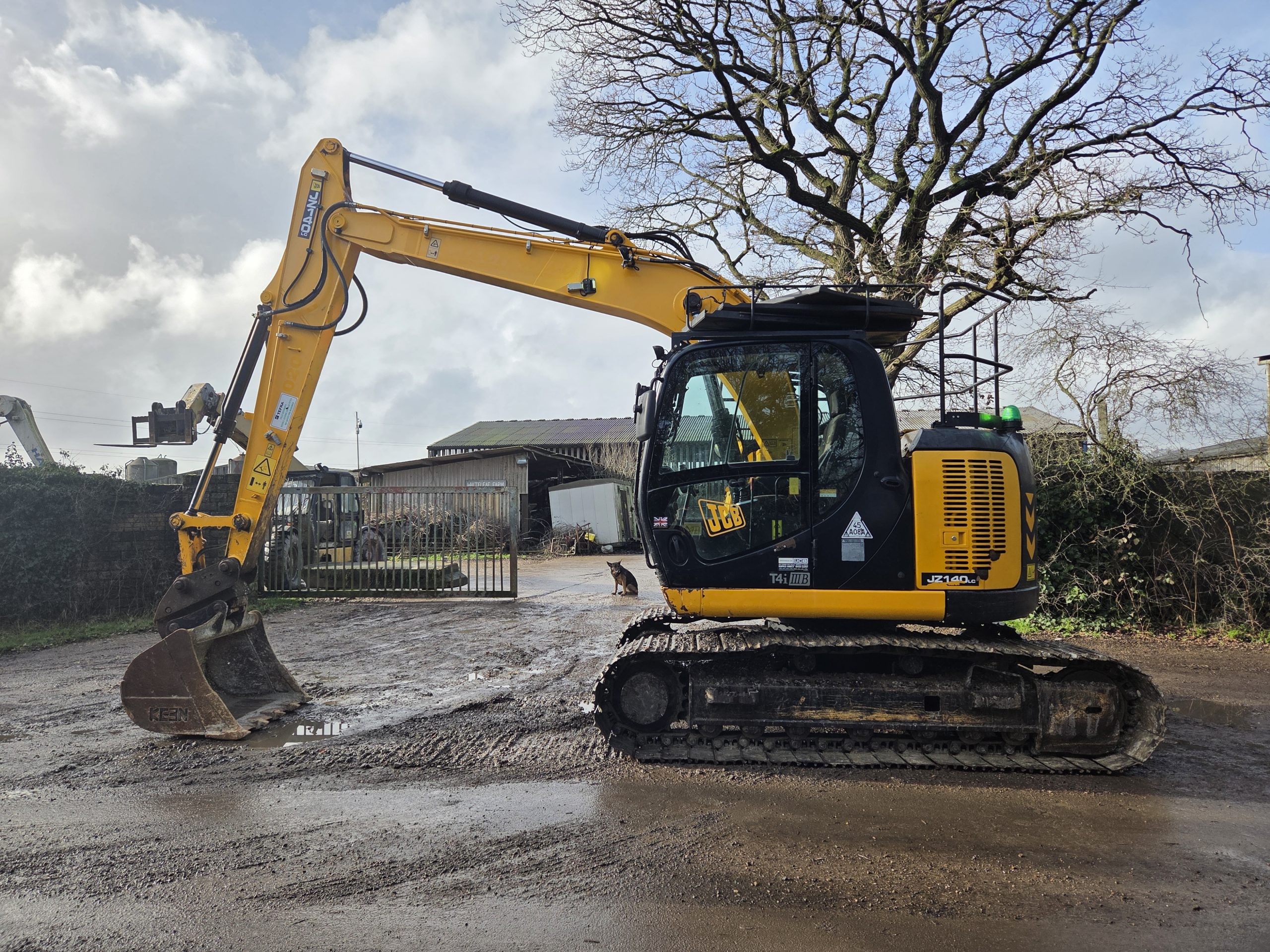 JCB JZ140 - Image 11