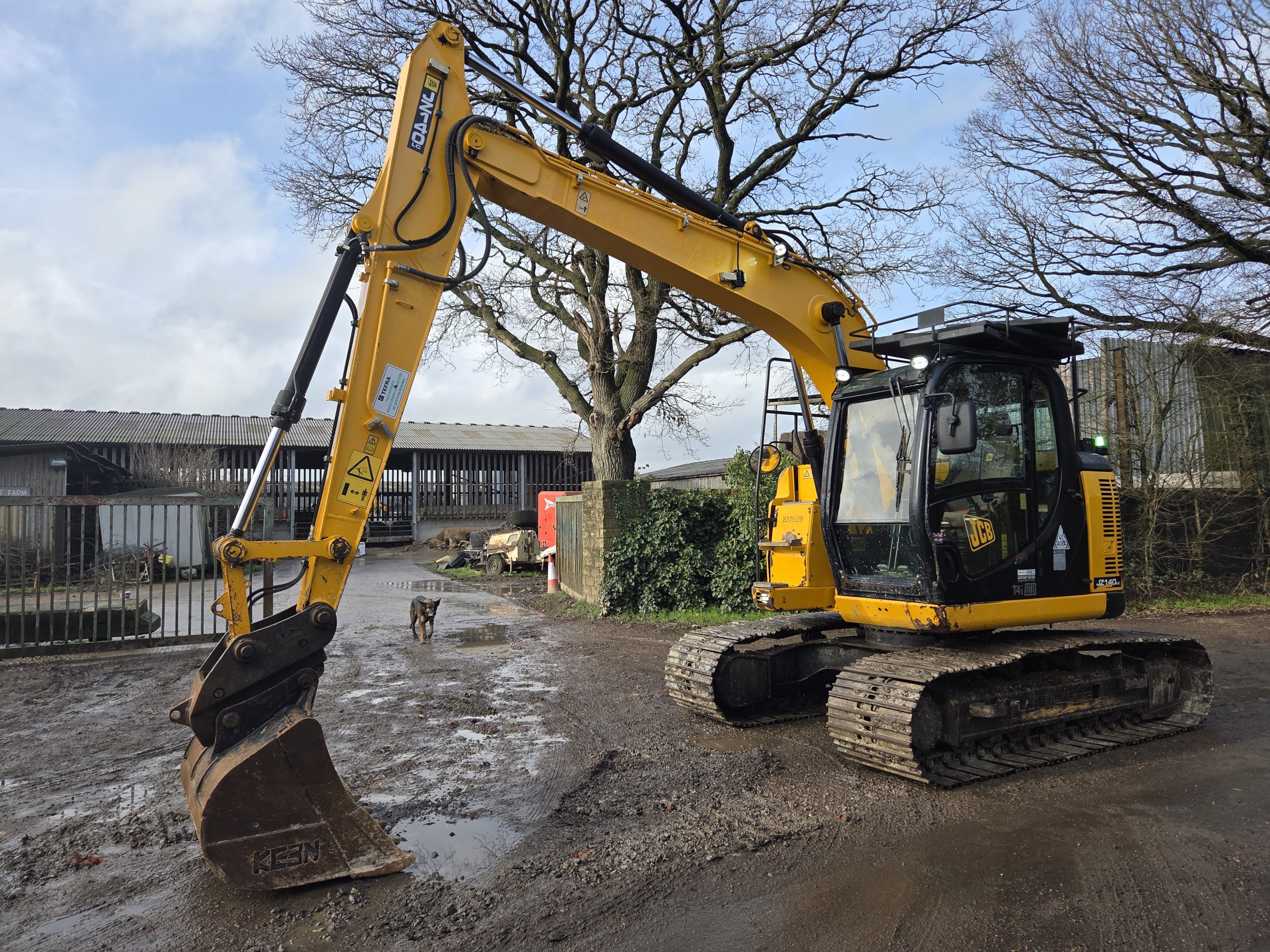 JCB JZ140 - Image 16